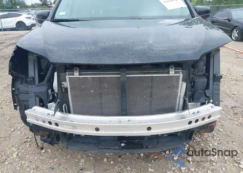 2017 Honda Ridgeline Rtl из США, поврежденный, VIN 5FPYK3F55HB032156